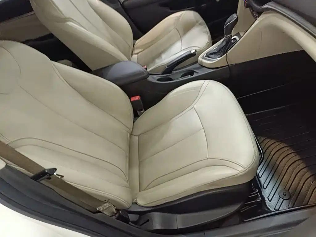 Buick Excelle — миниатюра 25
