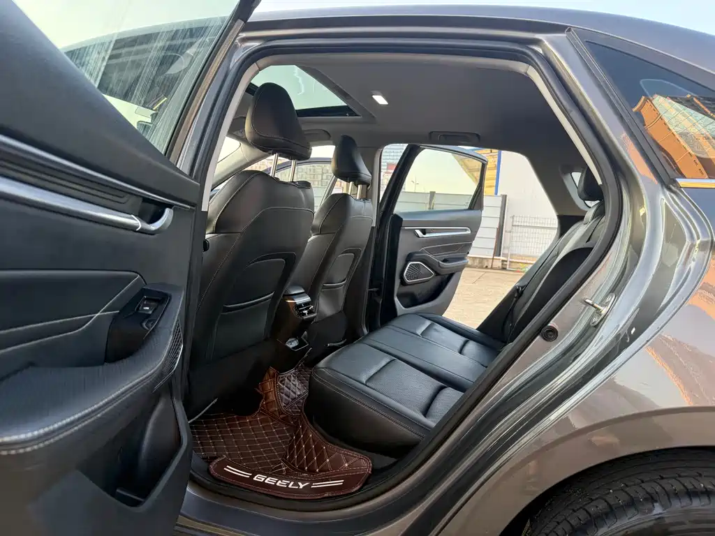 Geely Emgrand — миниатюра 21