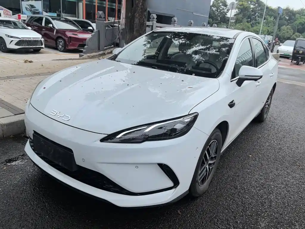 BYD Seal 05 DM-i