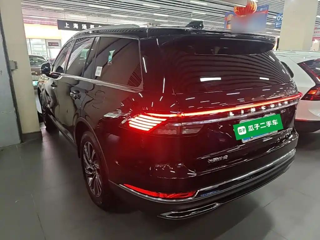 Lincoln Aviator — миниатюра 5