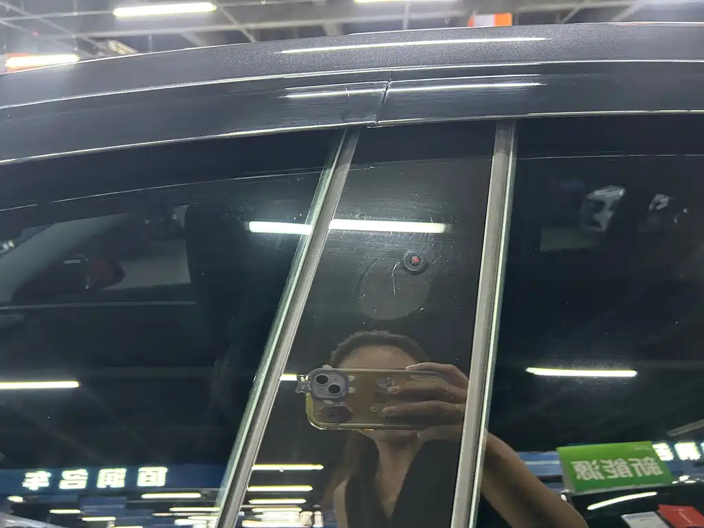 Tesla Model 3 — миниатюра 14