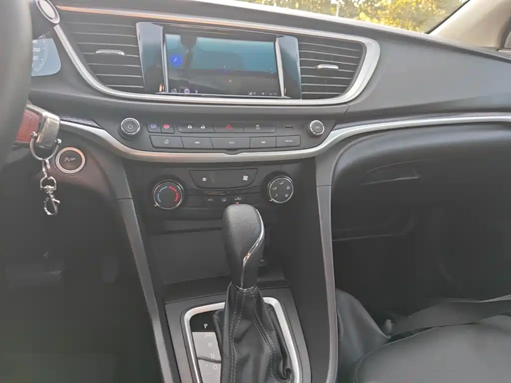 Buick Excelle — миниатюра 13