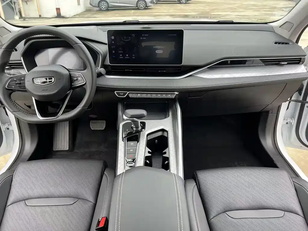 Geely Xingrui — миниатюра 6