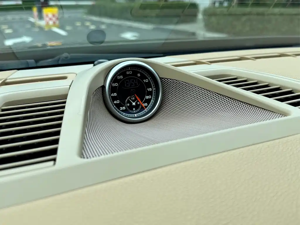 Porsche Panamera — миниатюра 11