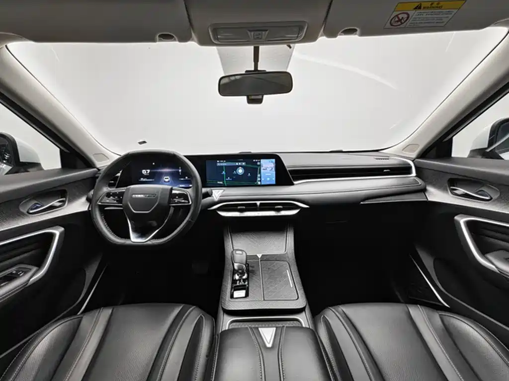 Venucia V — миниатюра 3