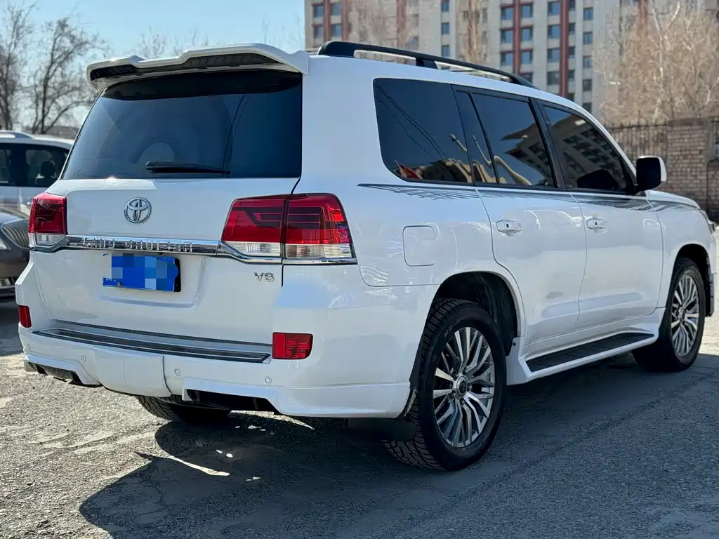Toyota Land Cruiser 2009 5.7L AT
