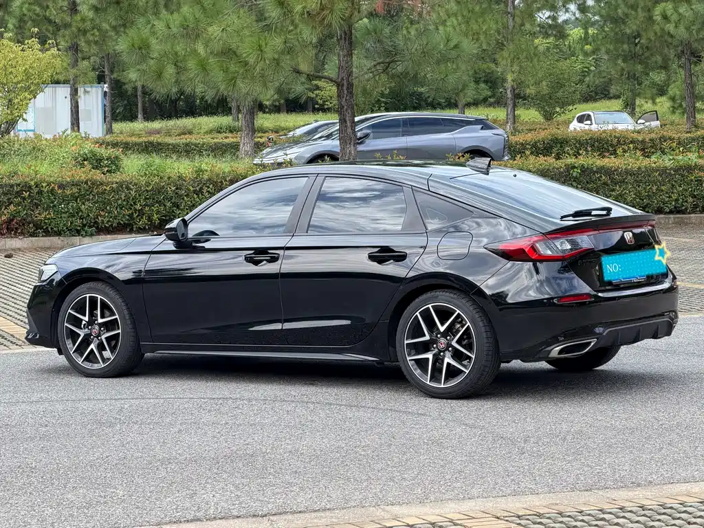 Honda Civic — миниатюра 6