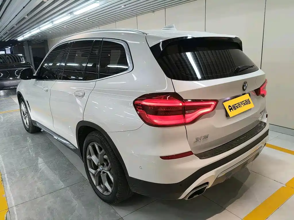 BMW X3 — миниатюра 3