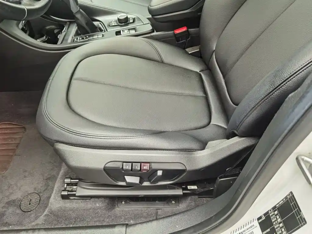 BMW X1 — миниатюра 20