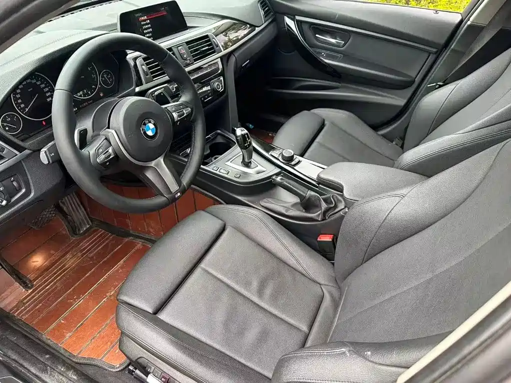 BMW 3 Series — миниатюра 6