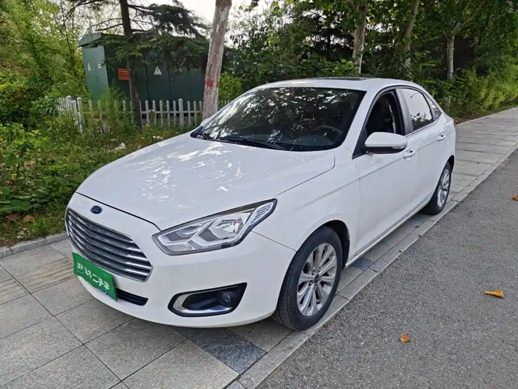 Ford Escort — миниатюра 2