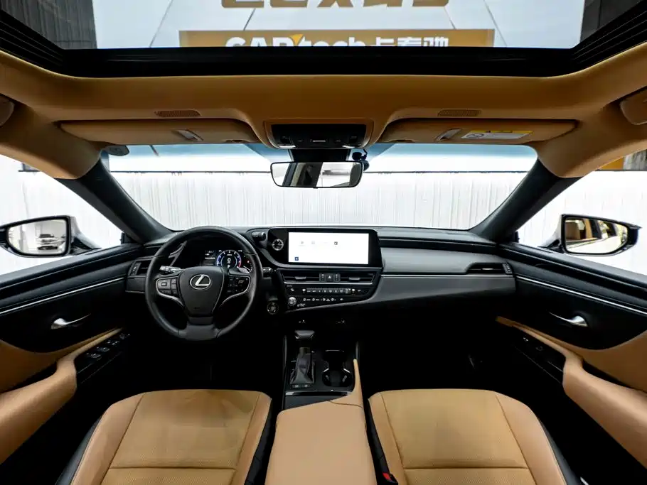 Lexus ES 2023 — фото 14