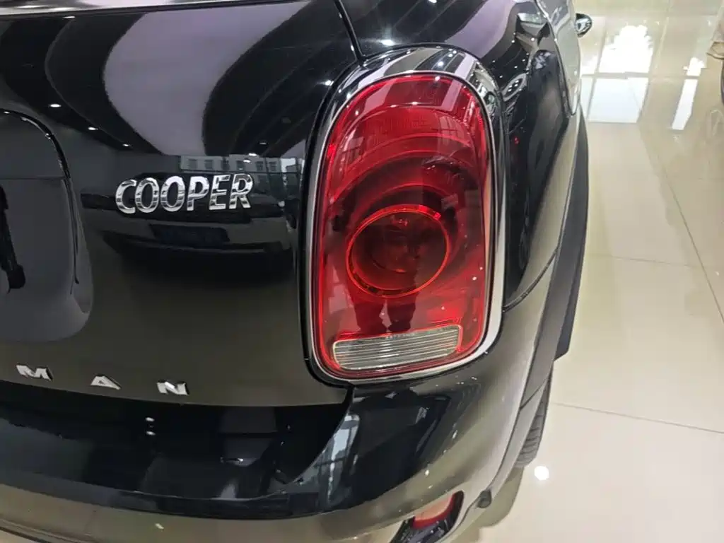 MINI Mini Countryman — миниатюра 8