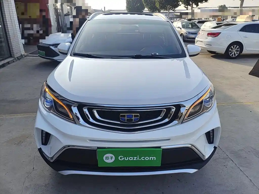 Geely Vision X3 — миниатюра 3