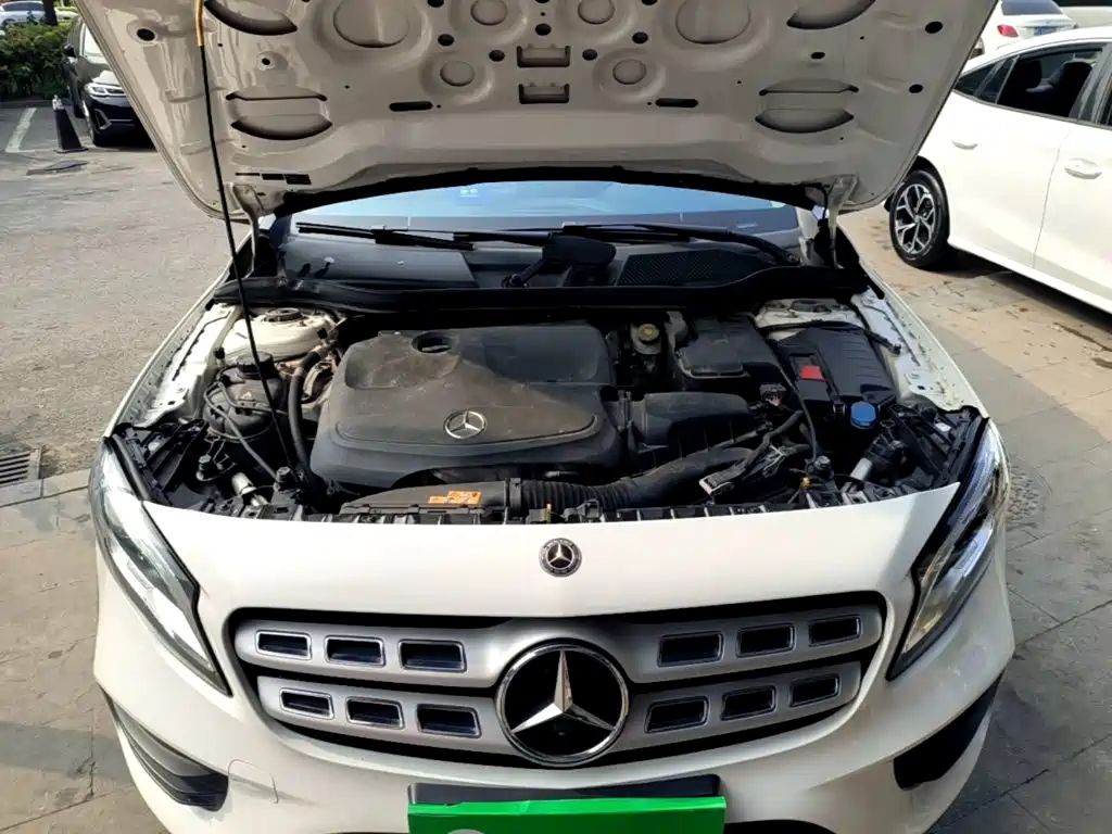 Mercedes-Benz GLA — миниатюра 20