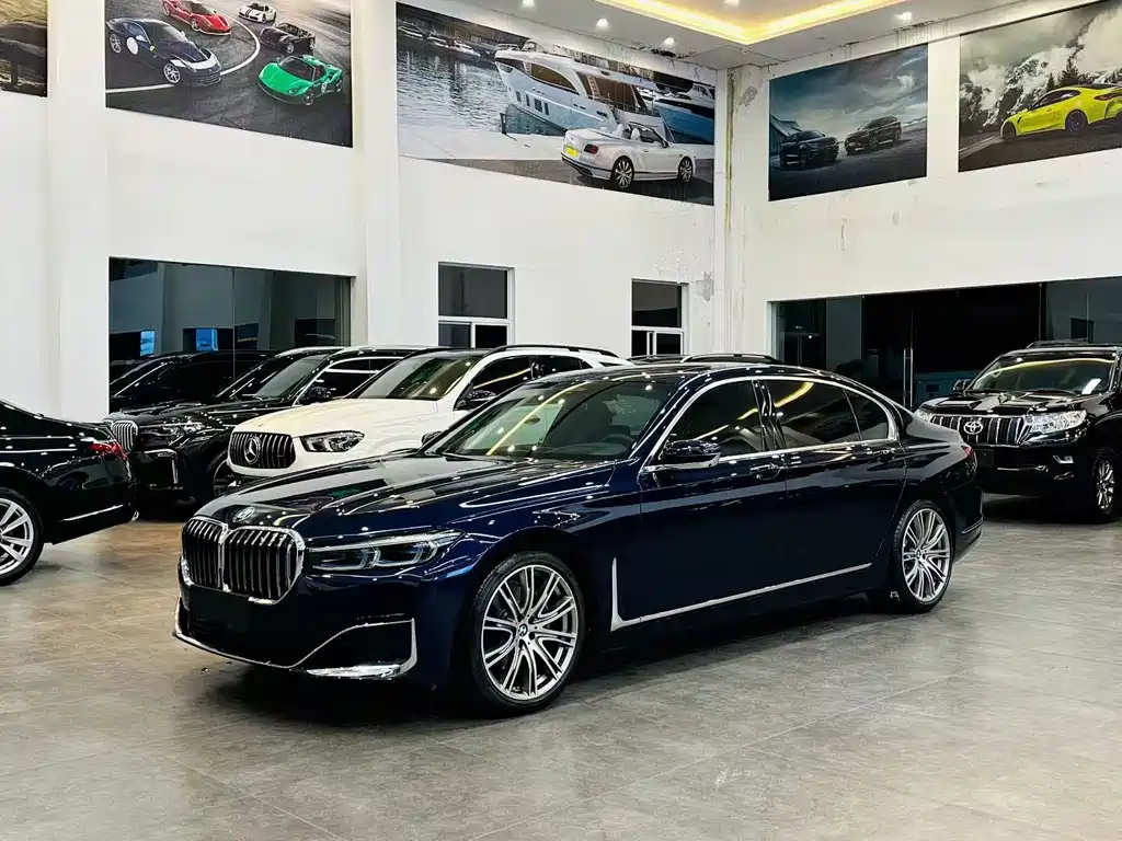 BMW 7 Series 2021