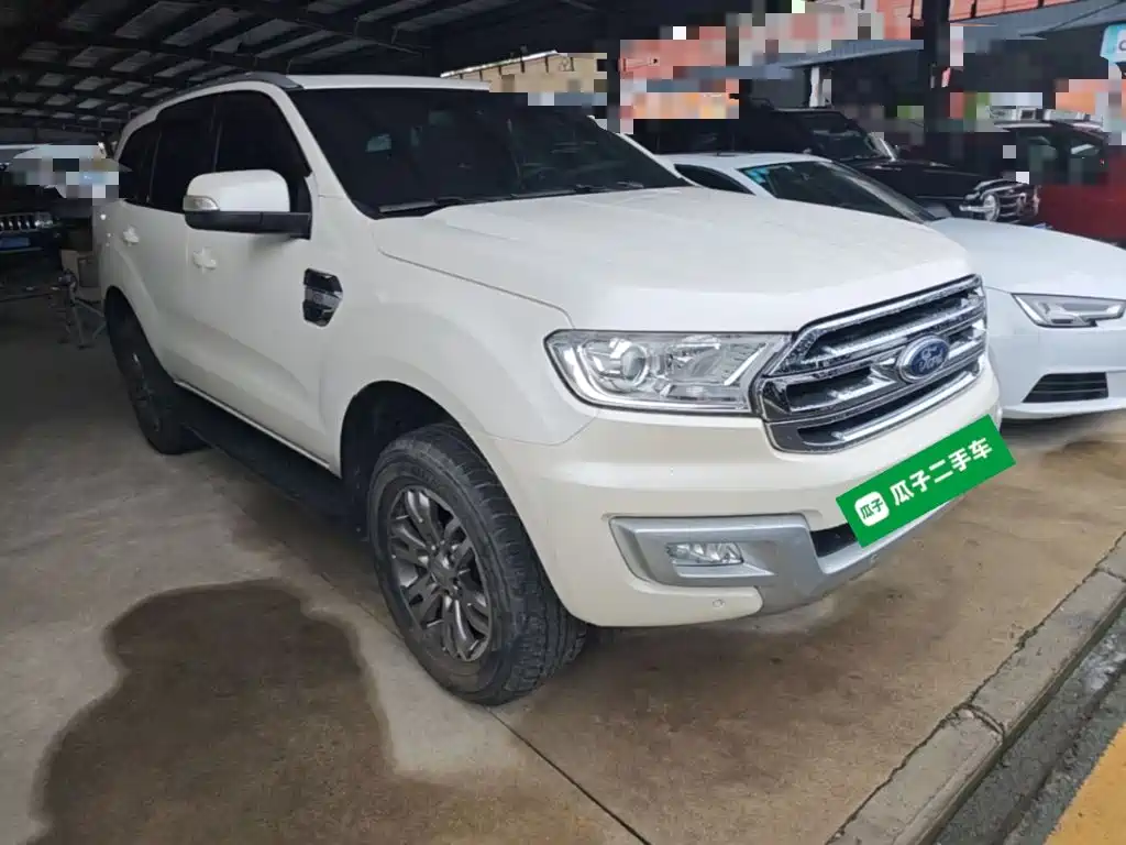 Ford Everest — миниатюра 4