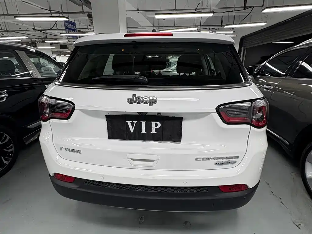 Jeep Compass — миниатюра 16