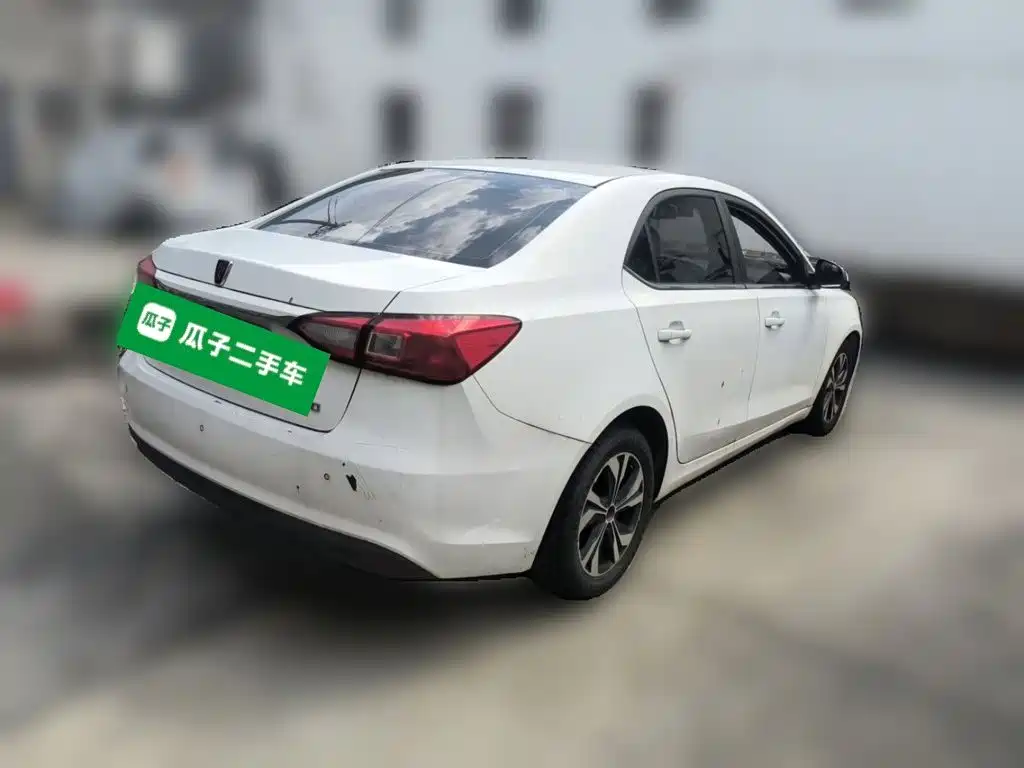 Roewe 360 — миниатюра 6