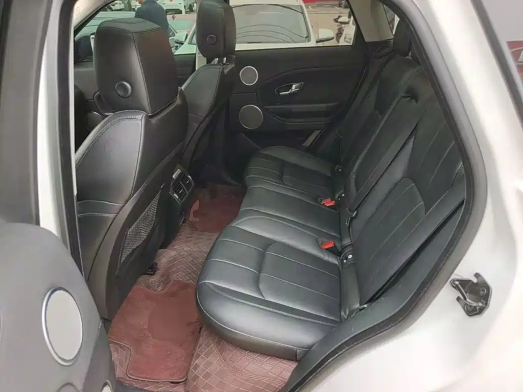 Land Rover Evoque — миниатюра 17