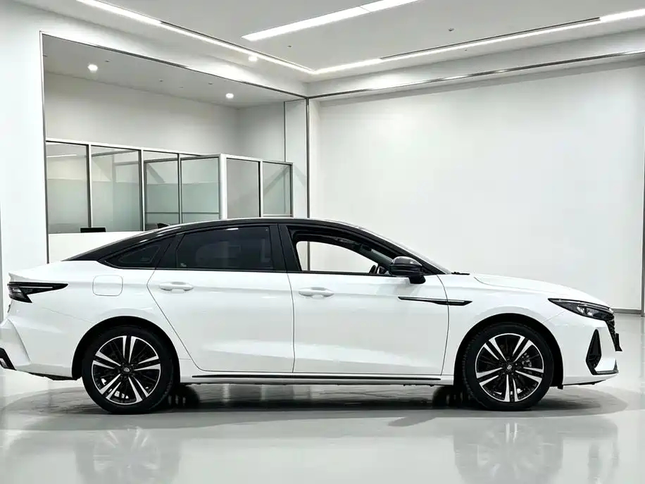Chery Arrizo 8 — миниатюра 3