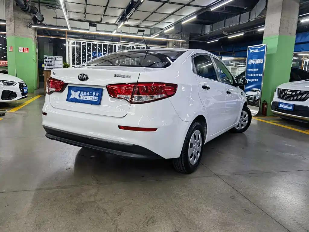 Kia K2 — миниатюра 6