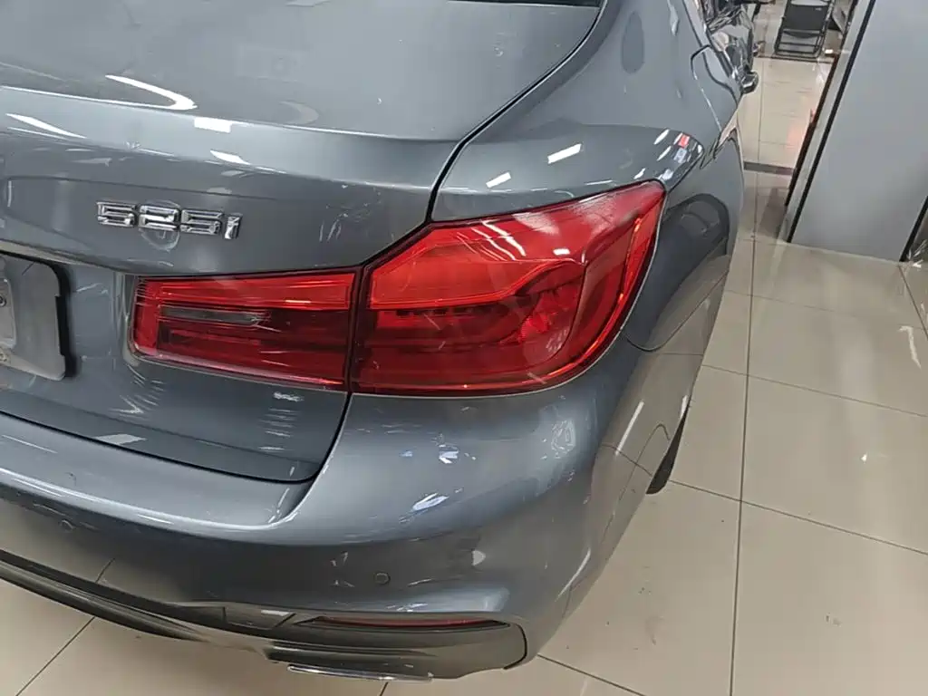 BMW 5 Series 5 2020 525i M Sport