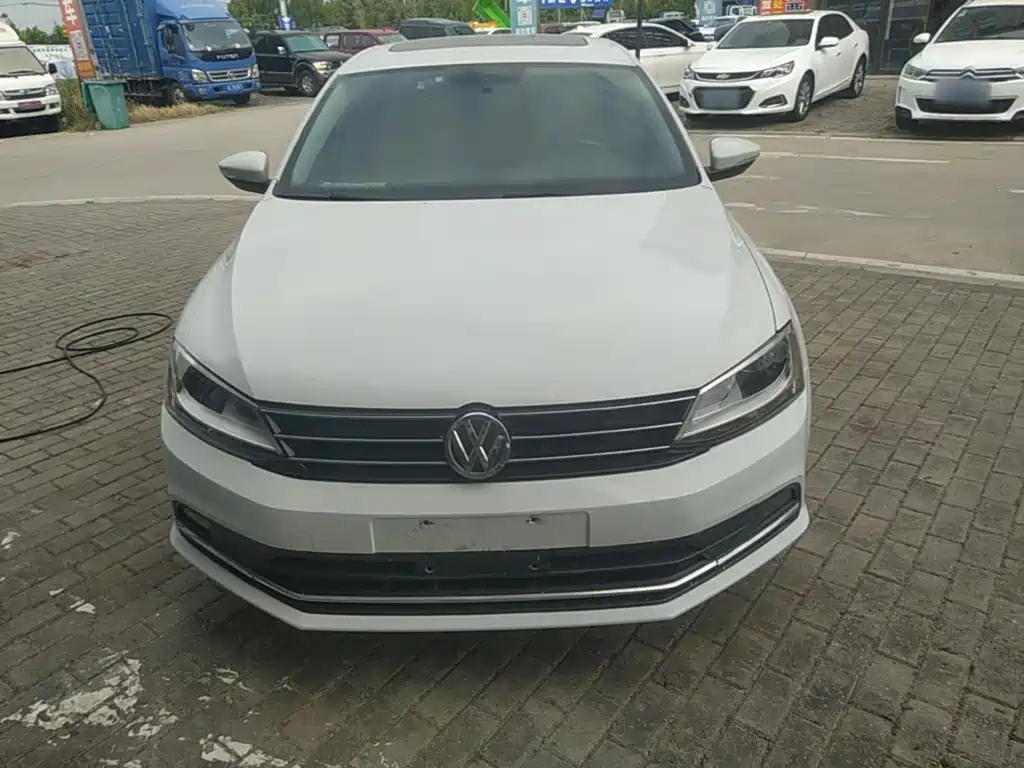 Volkswagen Sagitar — миниатюра 3