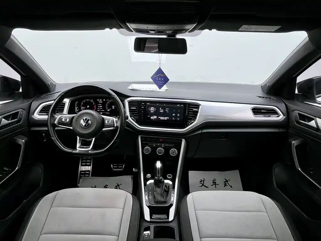 Volkswagen T-Roc — миниатюра 5