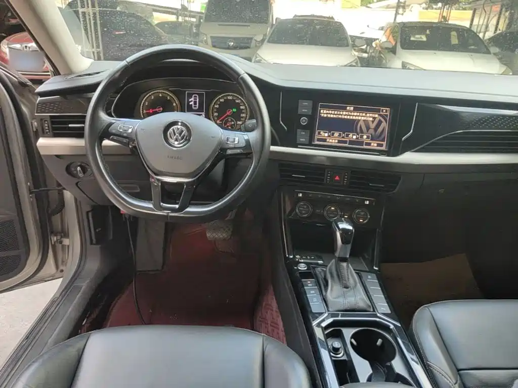 Volkswagen Passat — миниатюра 10