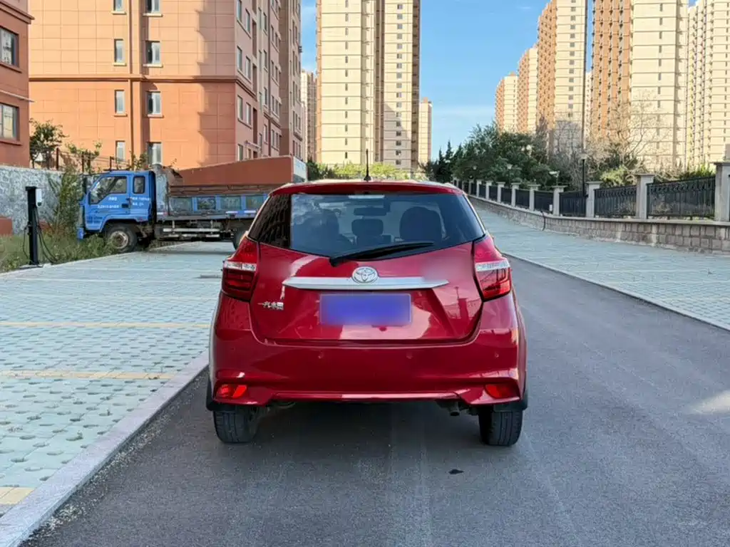 Toyota Vios FS — миниатюра 7