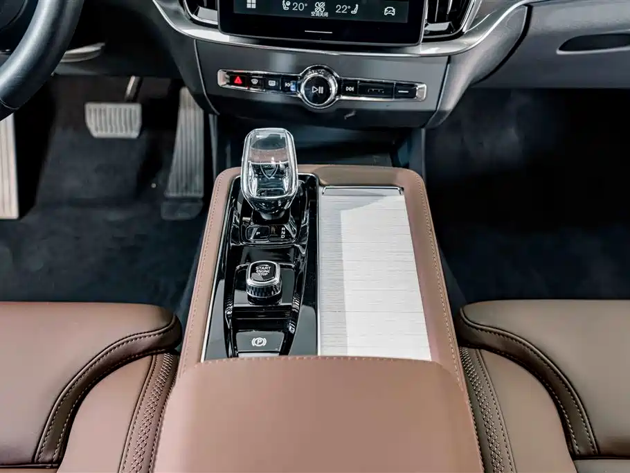 Volvo S90 — миниатюра 14
