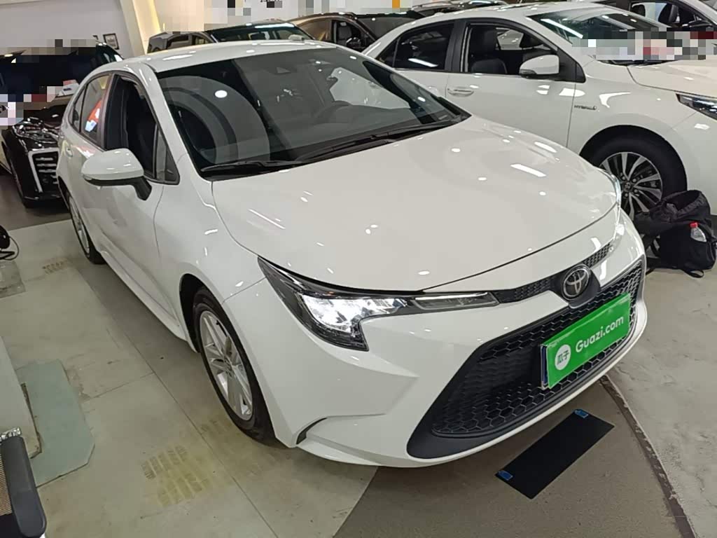 Toyota Levin 1.5 л 2021 г. Белый, пробег 27500 км