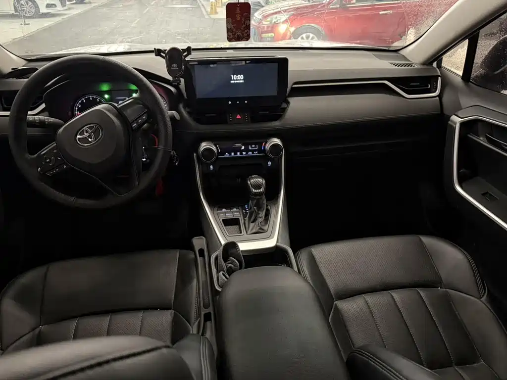Toyota Wildlander — миниатюра 5