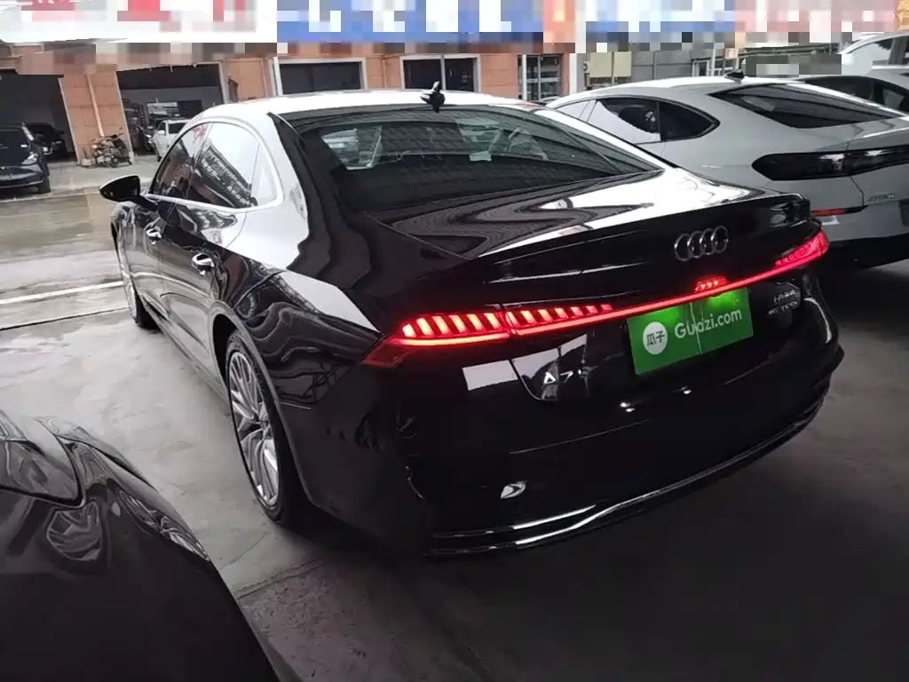 Audi A7L — миниатюра 5