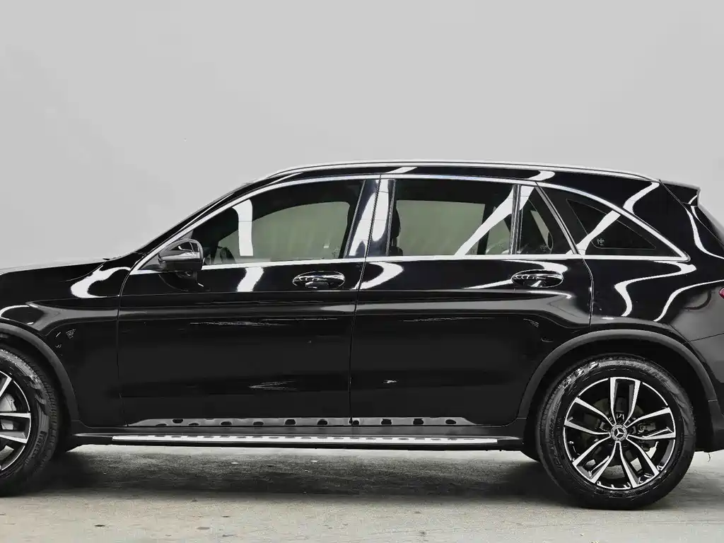 Mercedes-Benz GLC — миниатюра 23