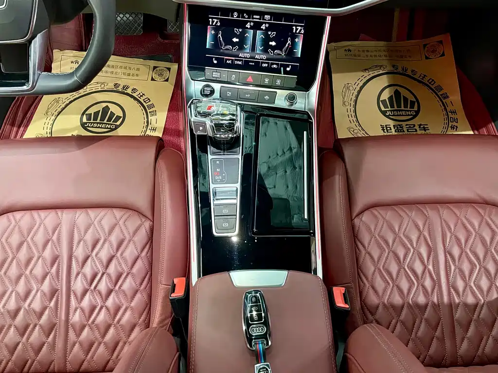 Audi A7L — миниатюра 13