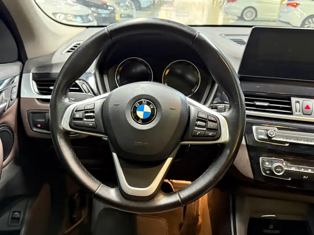 BMW X1 — миниатюра 15
