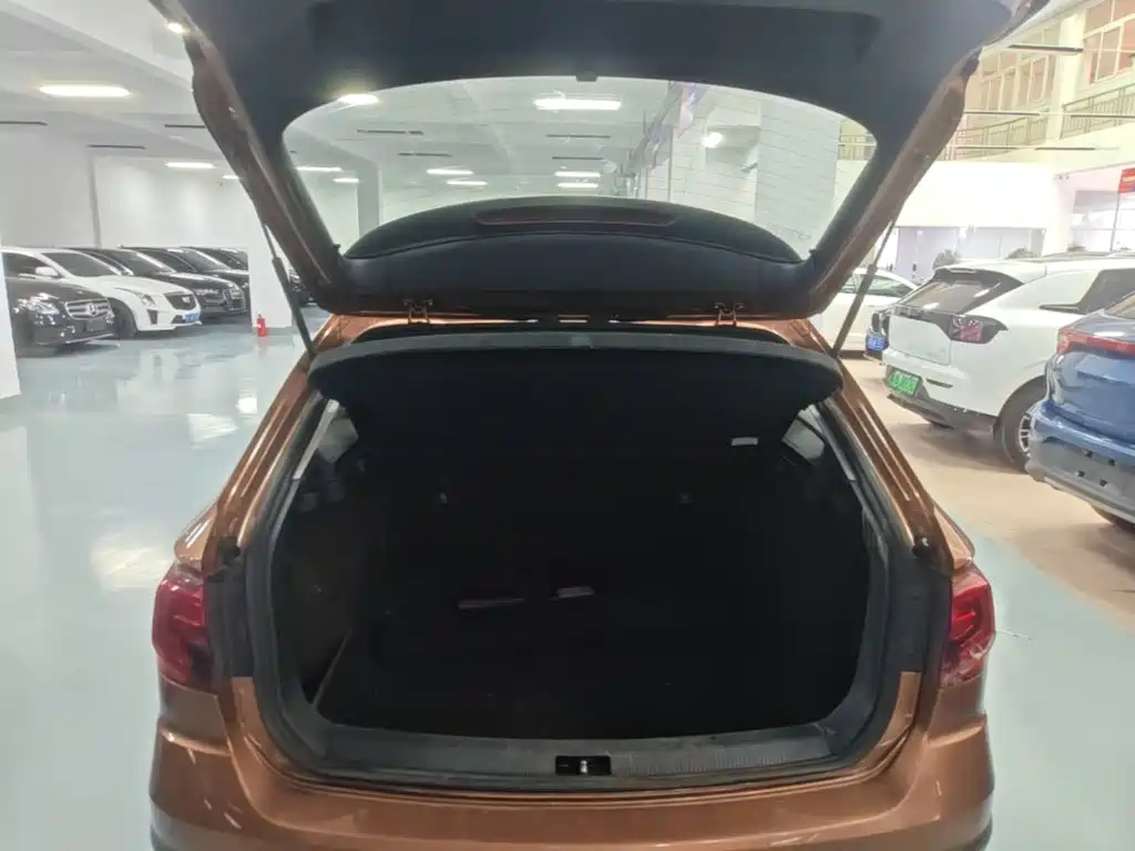 Volkswagen C-Trek — миниатюра 19