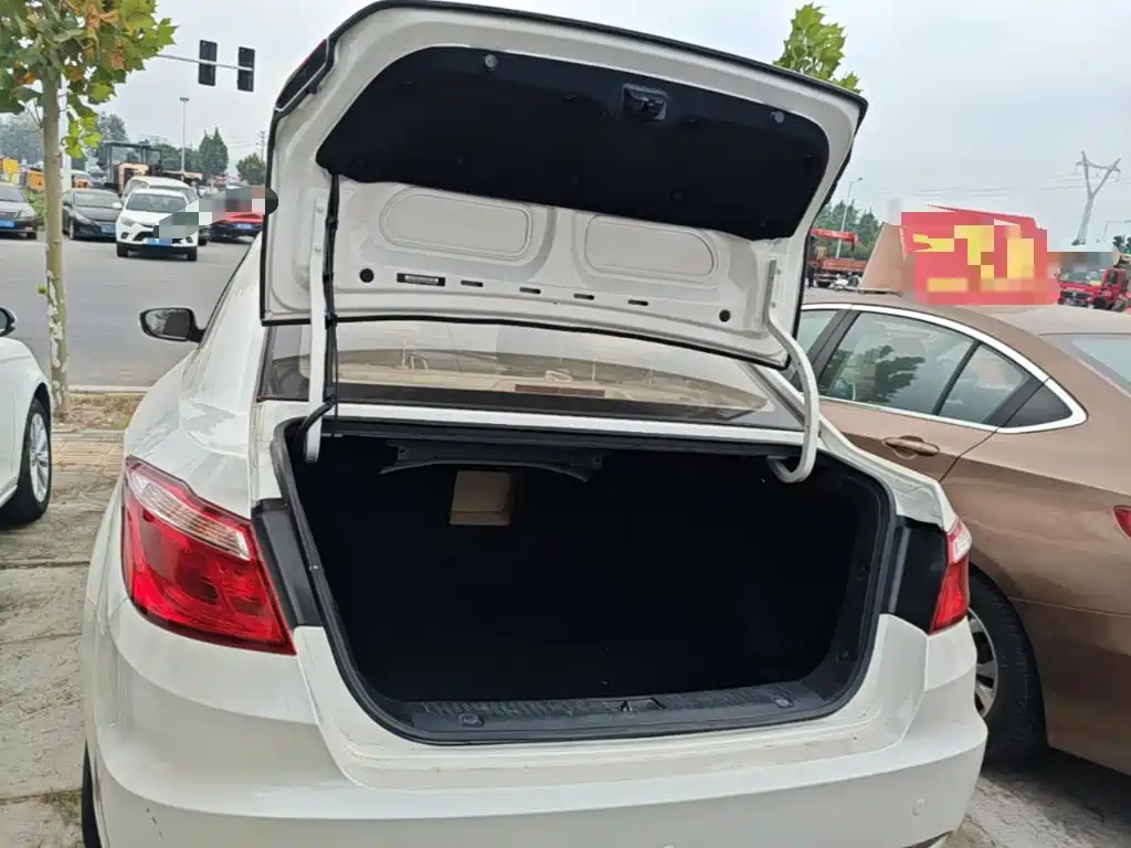Changan Eado — миниатюра 19