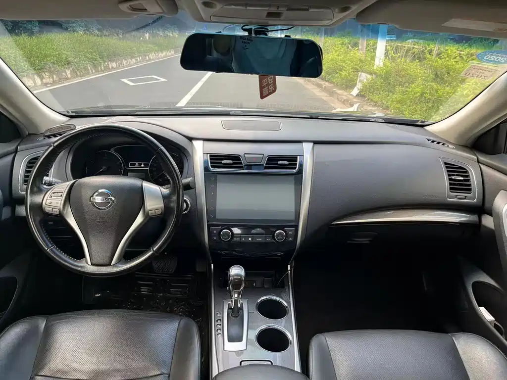 Nissan Teana — миниатюра 13