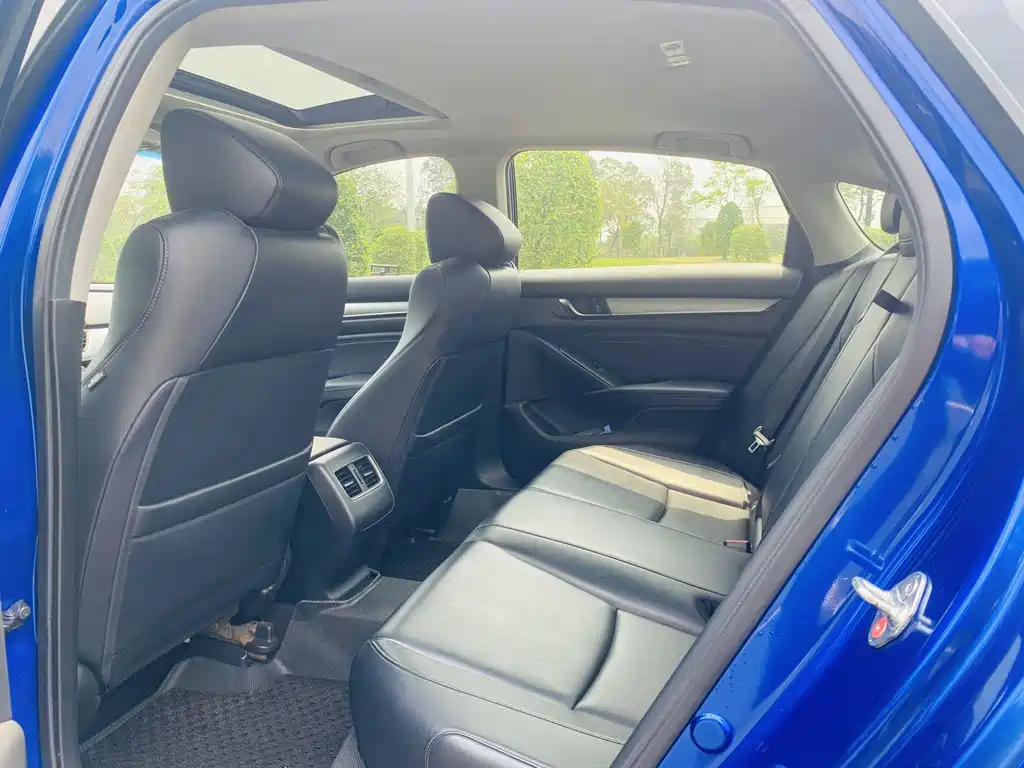 Honda Accord 2018 260TURBO Elite V