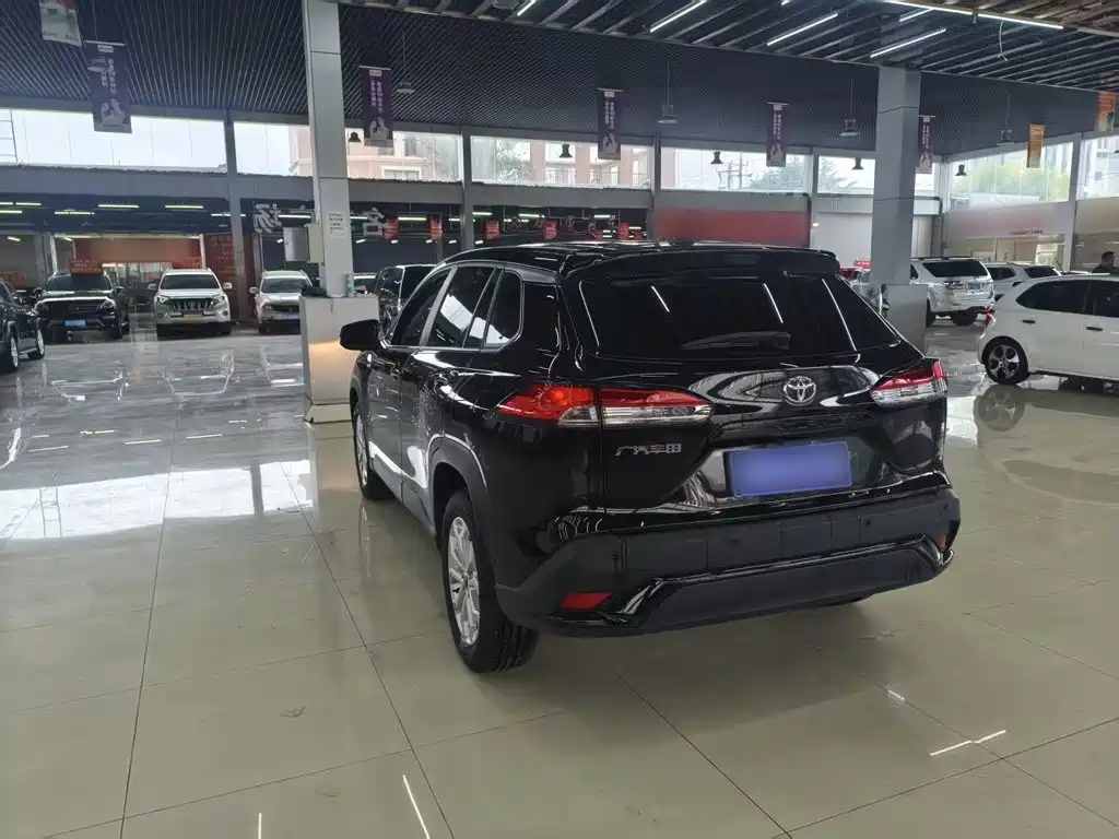 Toyota Frontlander — миниатюра 5