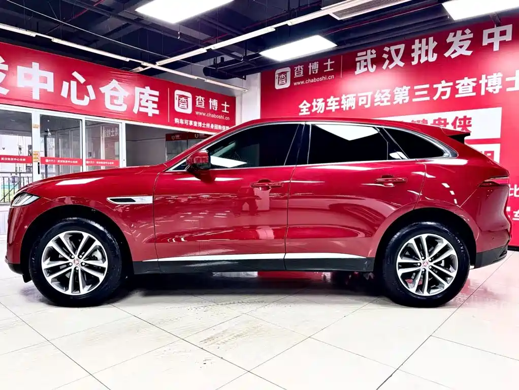 Jaguar F-PACE — миниатюра 4
