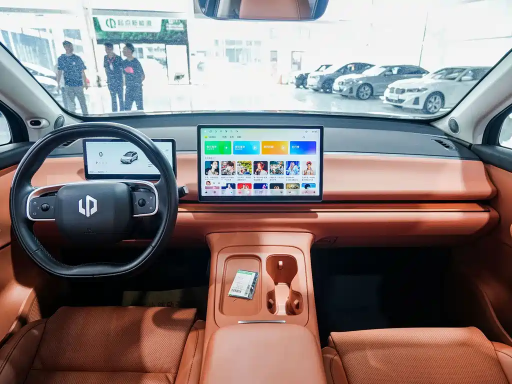 Leapmotor Leapmotor C16 — миниатюра 6