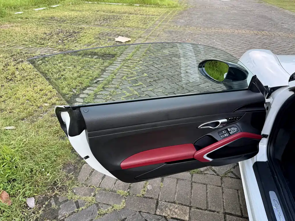 Porsche 718 — миниатюра 9