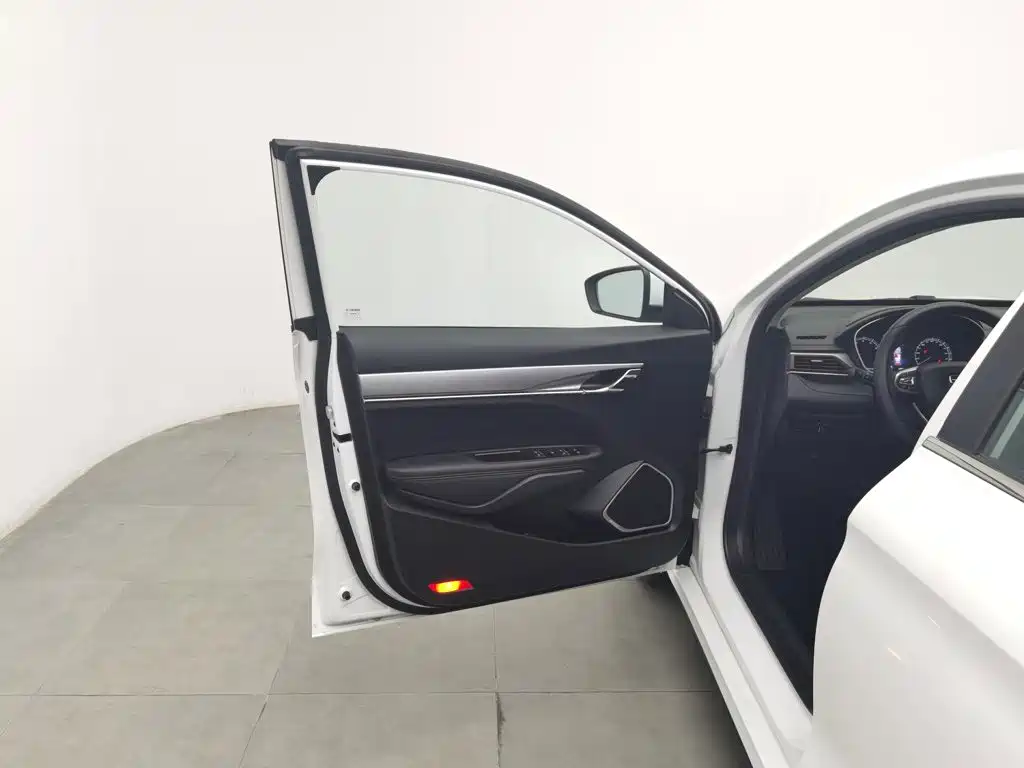 Geely Binrui — миниатюра 8