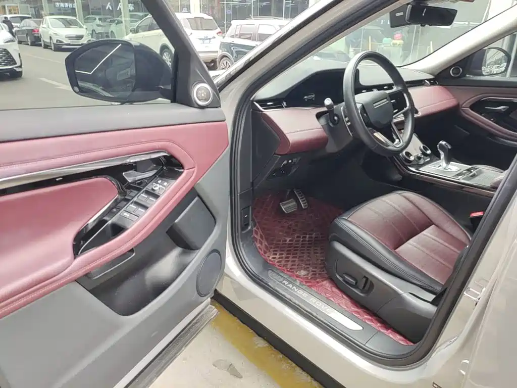 Land Rover Evoque — миниатюра 16