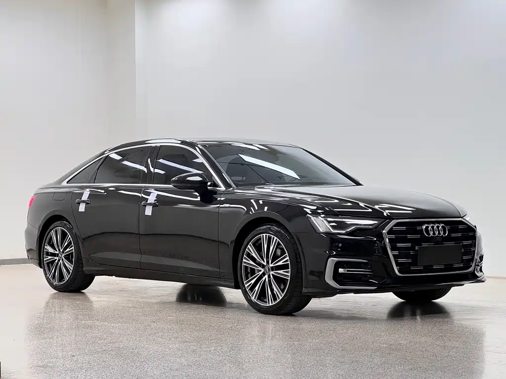 Audi A6L 2023 40 TFSI Luxury