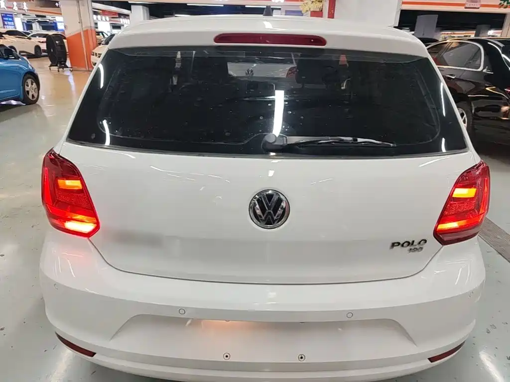 Volkswagen Polo — миниатюра 6